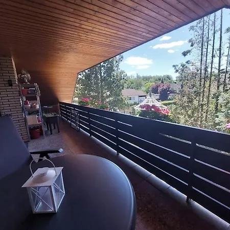 Grosse, Helle Wohnung Mit Sonnigem Balkon Mechernich Exterior photo